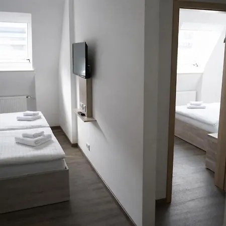 Hbf Garni Hotel