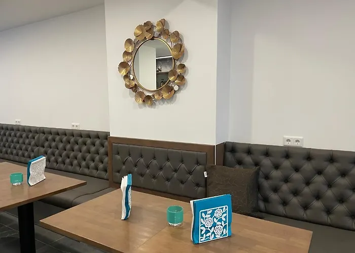 Hbf Garni Hotel
