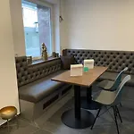 Hbf Garni Hotel 3*