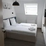 Hotel Hbf Garni