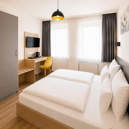 Hauptbahnhof Otel Nürnberg
