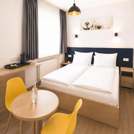 Hauptbahnhof Otel Nürnberg